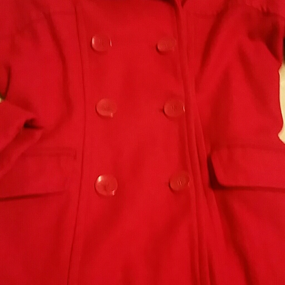 Beautiful Red Peacoat - Picture 6 of 11